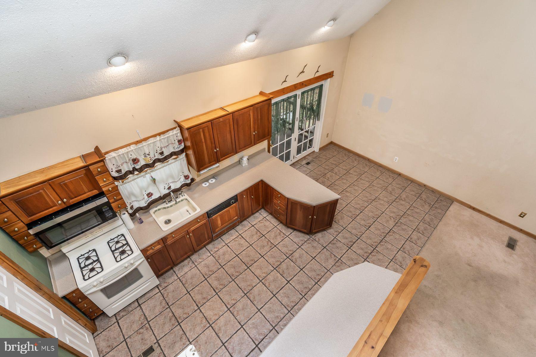 330 Claiborne Road Pasadena, MD 21122 - Photo 39 of 63 Gallery Image 39