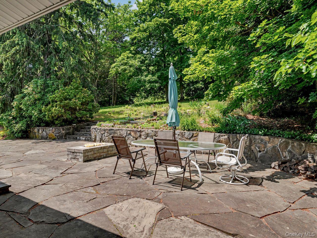 213 Peaceable Hill Road Brewster, NY 10509 - Photo 25 of 39