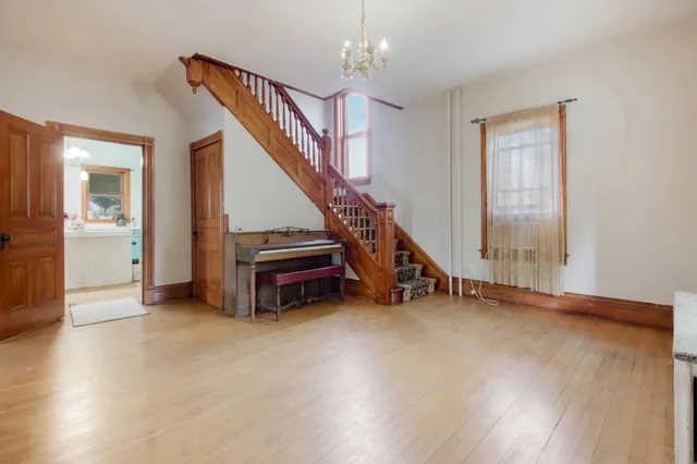 $259,900 | 530 Hobart Street, Eau Claire, WI 54703