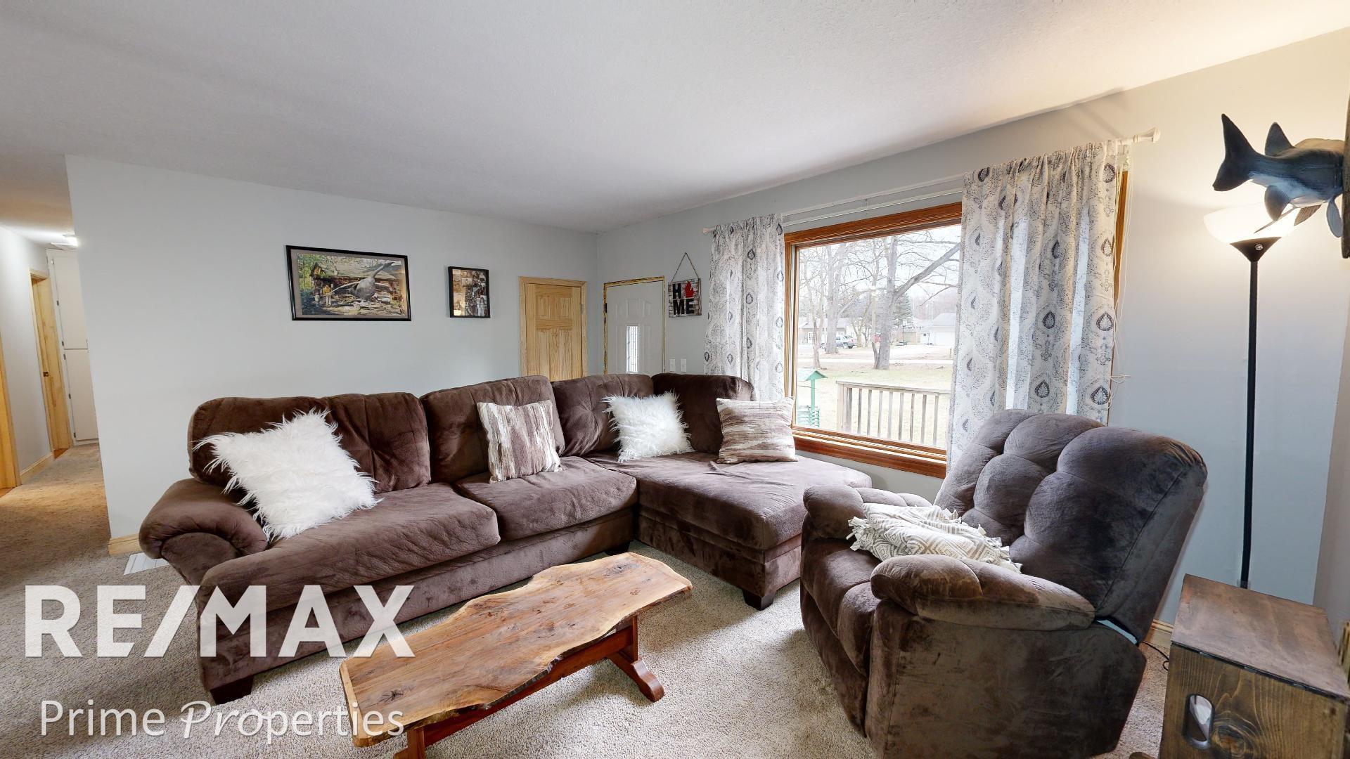 2485 East Farrand Road Clio, MI 48420 - Photo 5 of 46 50101964-4.JPG