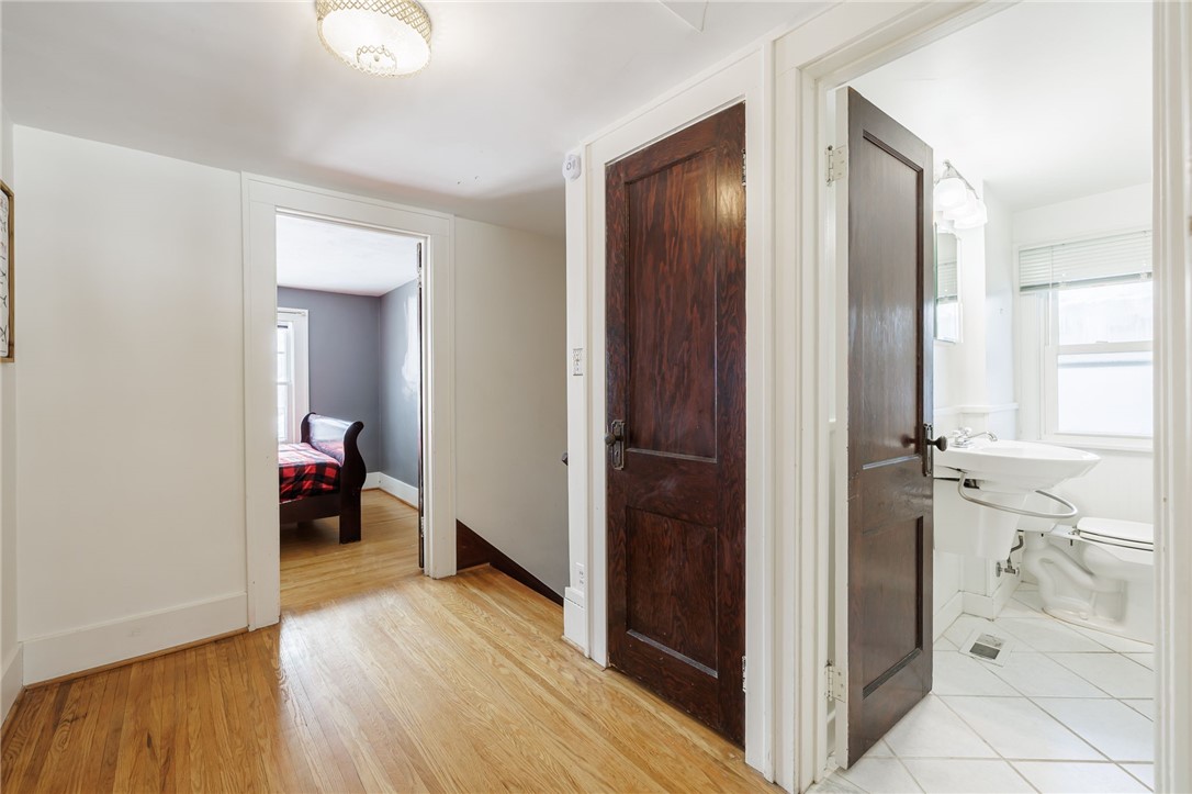 43 Britton Road Rochester, NY 14612 - Photo 18 of 23