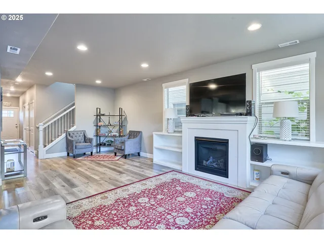 $560,000 | 4844 Southwest 179th Avenue, Beaverton, OR 97078