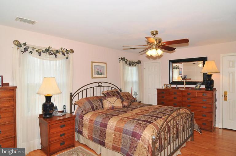 11805 Bishops Content Road Bowie, MD 20721 - Photo 8 of 13 Master Bedroom