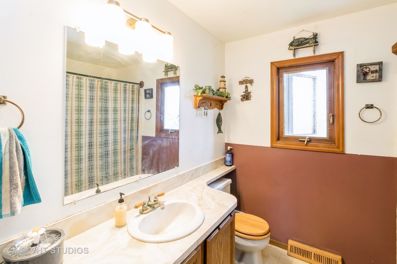 6324 Hillcrest Road Cary, IL 60013 - Photo 3 of 13