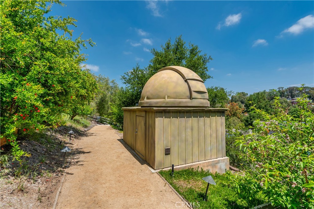 5824 Jed Smith Road Hidden Hills, CA 91302 - Photo 43 of 50 Gallery Image 43
