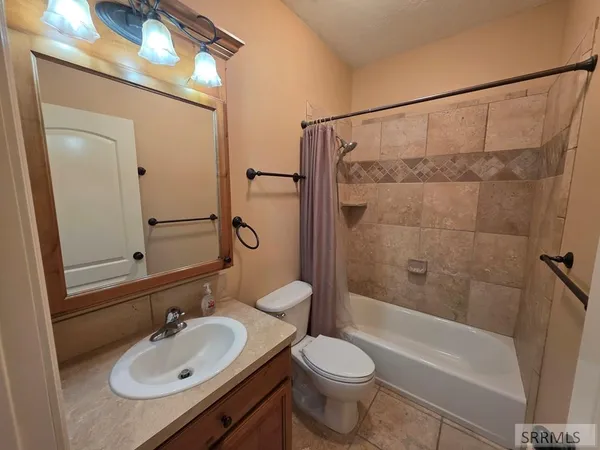 $530,000 | 326 Eagle Summit Street, Rexburg, ID 83440