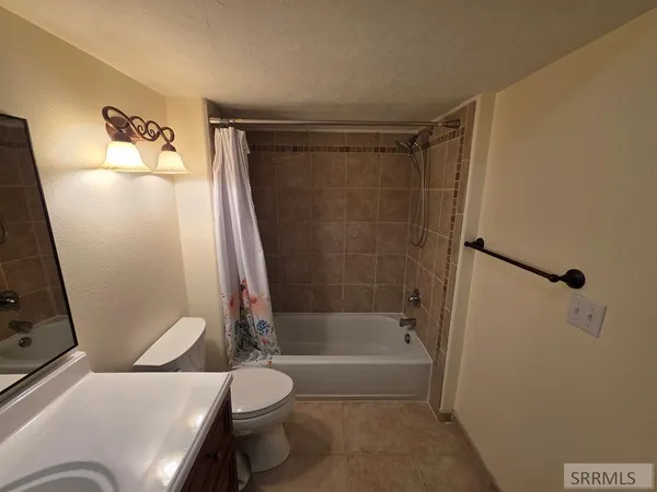 $530,000 | 326 Eagle Summit Street, Rexburg, ID 83440