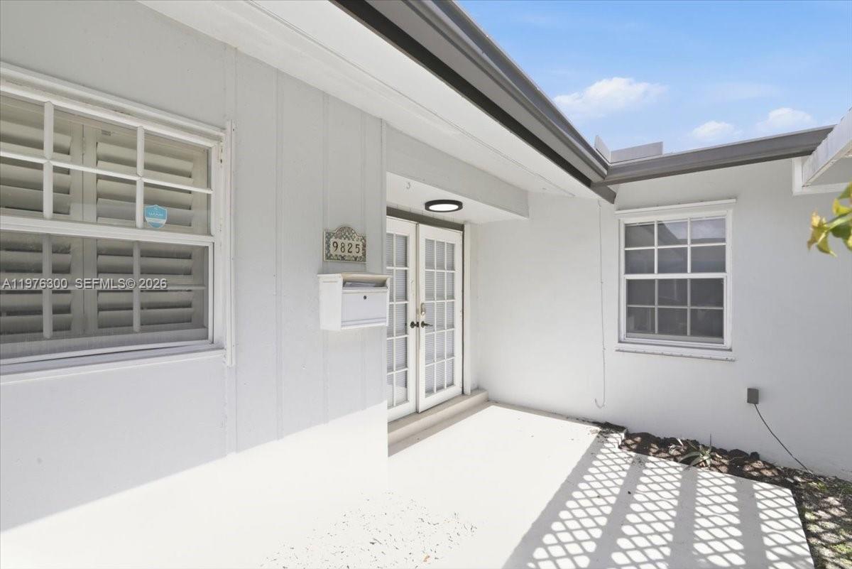 9825 Southwest 196th Street Cutler Bay, FL 33157 - Photo 11 of 62