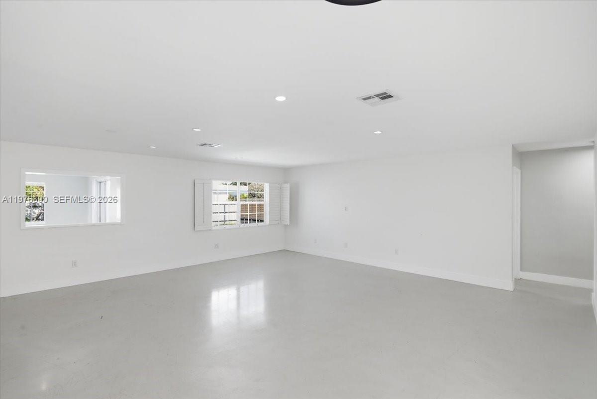 9825 Southwest 196th Street Cutler Bay, FL 33157 - Photo 12 of 62
