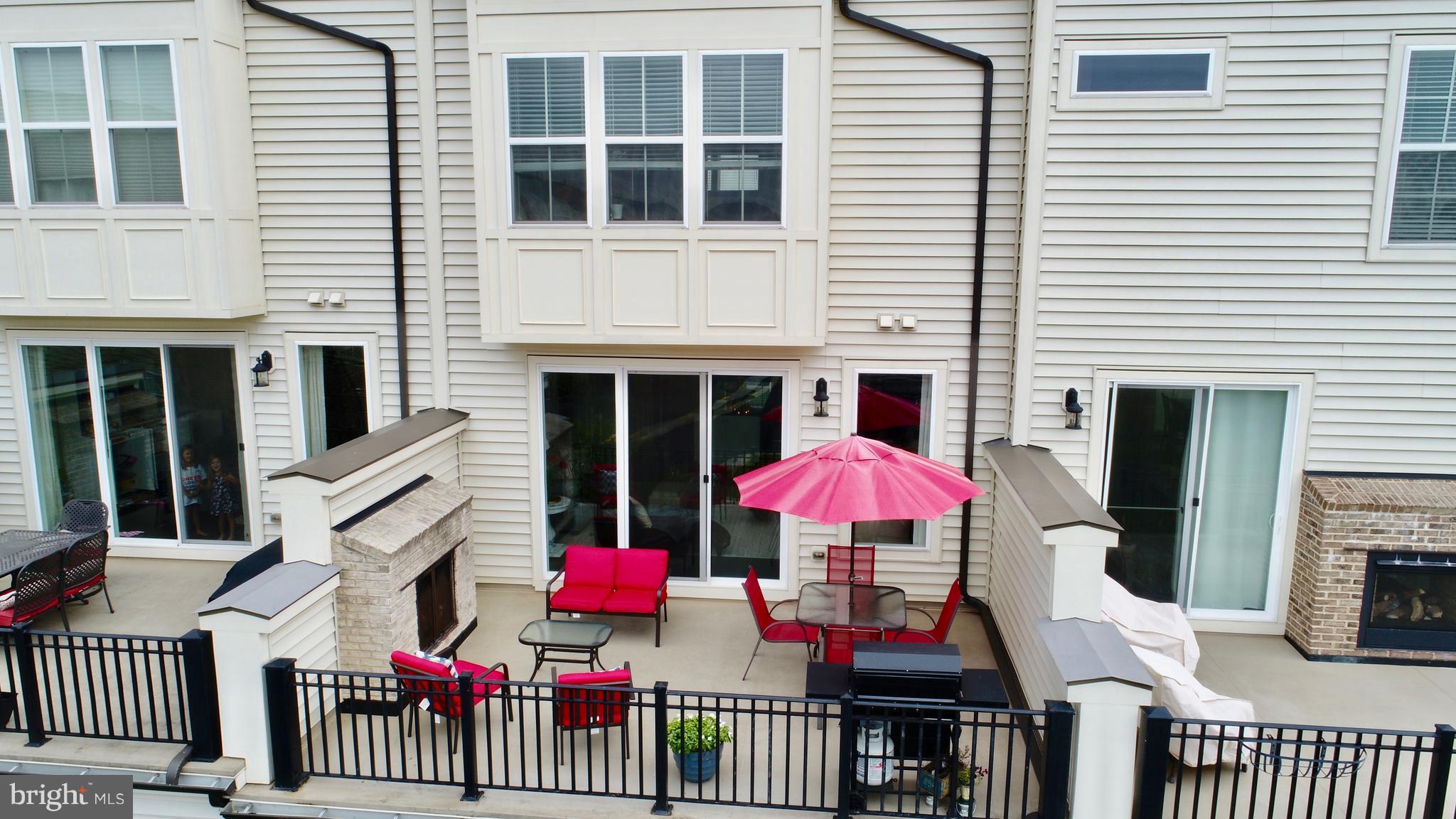 42249 Riggins Ridge Terrace Ashburn, VA 20148 - Photo 27 of 28 Exterior (Rear)