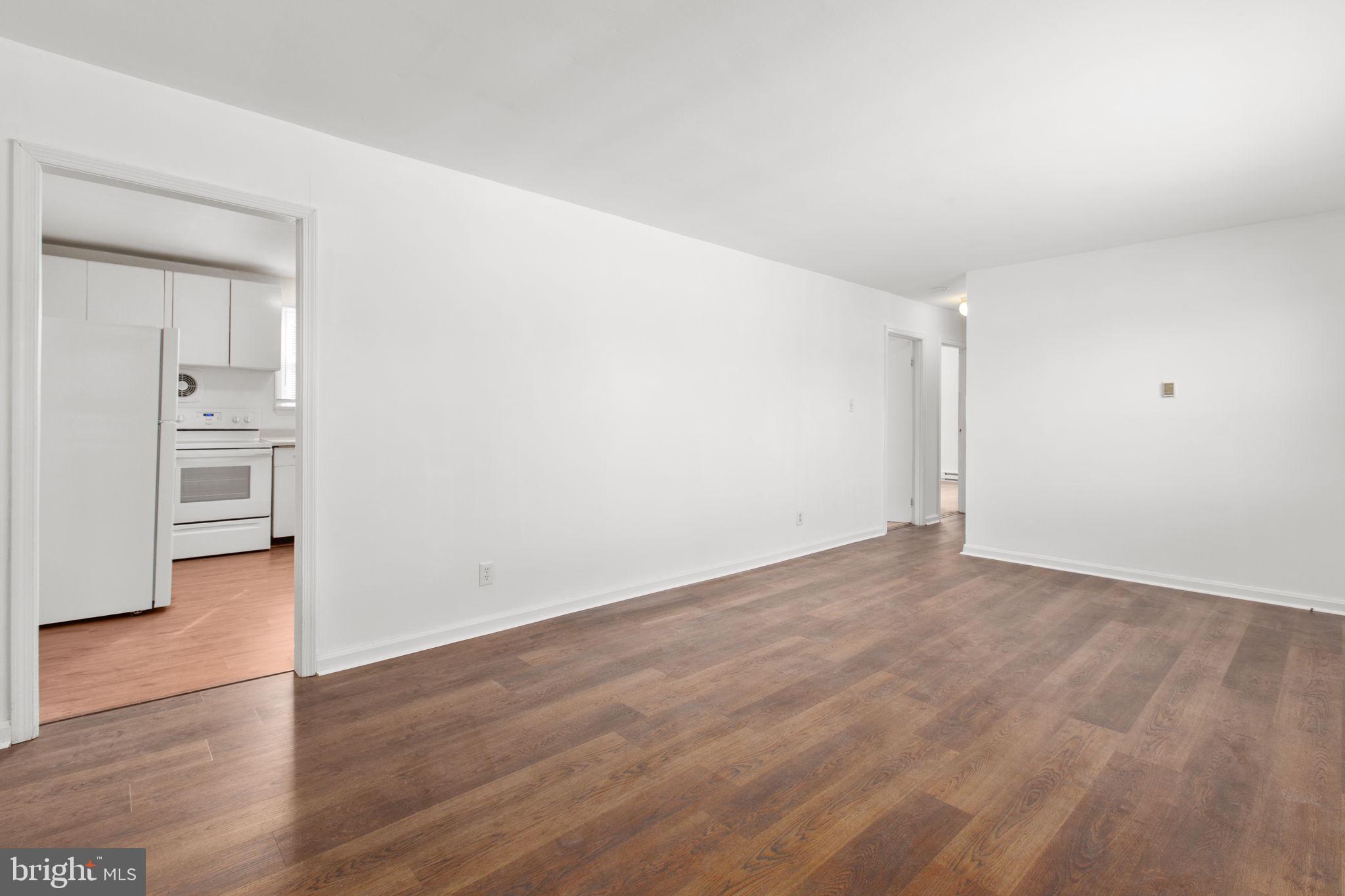 1305 Bragg Road Fredericksburg, VA 22407 - Photo 6 of 42 Beautiful flooring