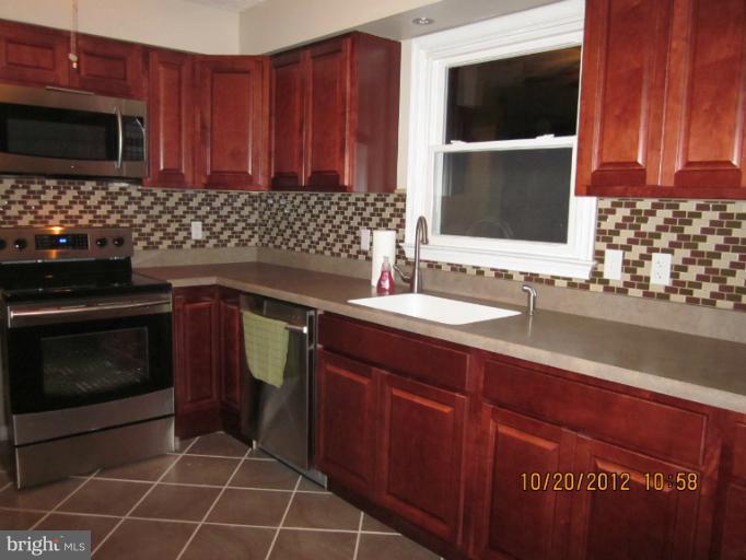 210 Rhett Lane Elkton, MD 21921 - Photo 13 of 25 Kitchen