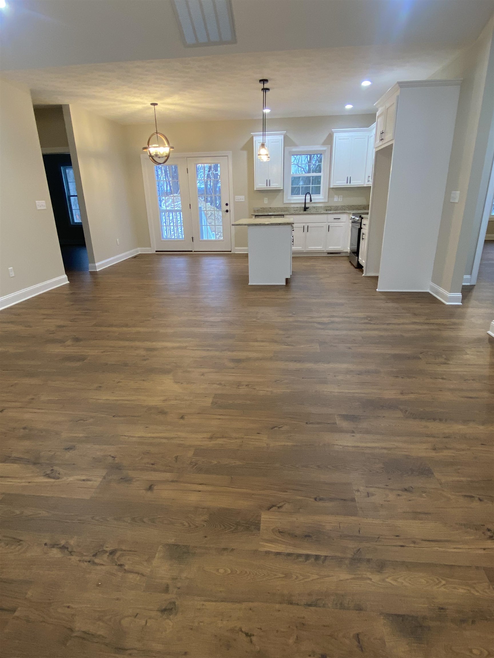 129 Spring Ridge Drive Stuarts Draft, VA 24477 - Photo 5 of 13 Gallery Image 5