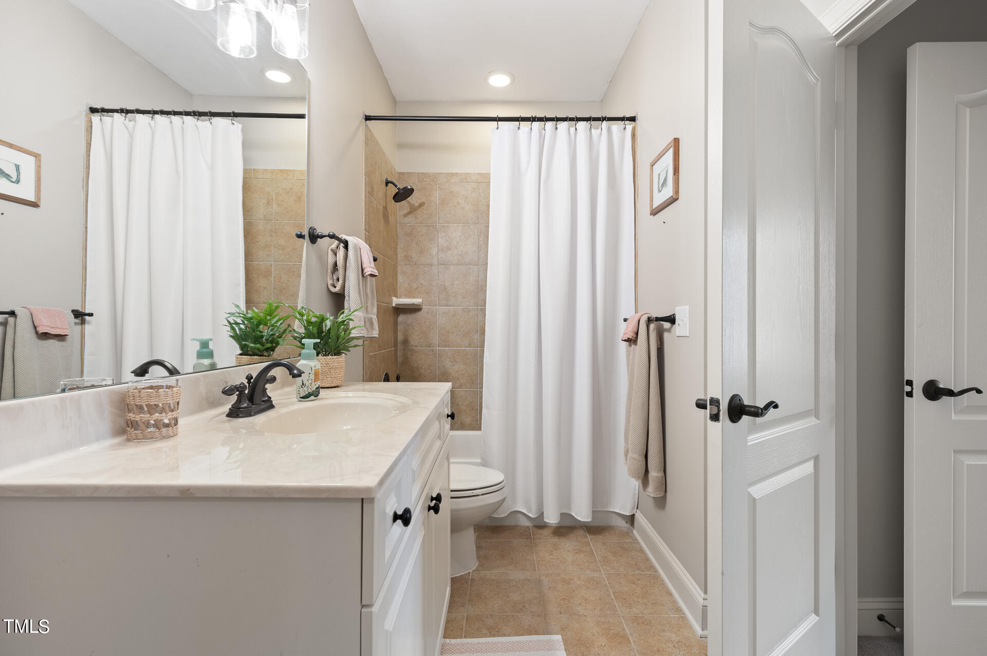 12504 Angel Falls Road Raleigh, NC 27614 - Photo 41 of 46 12504-Angel-Falls-1041