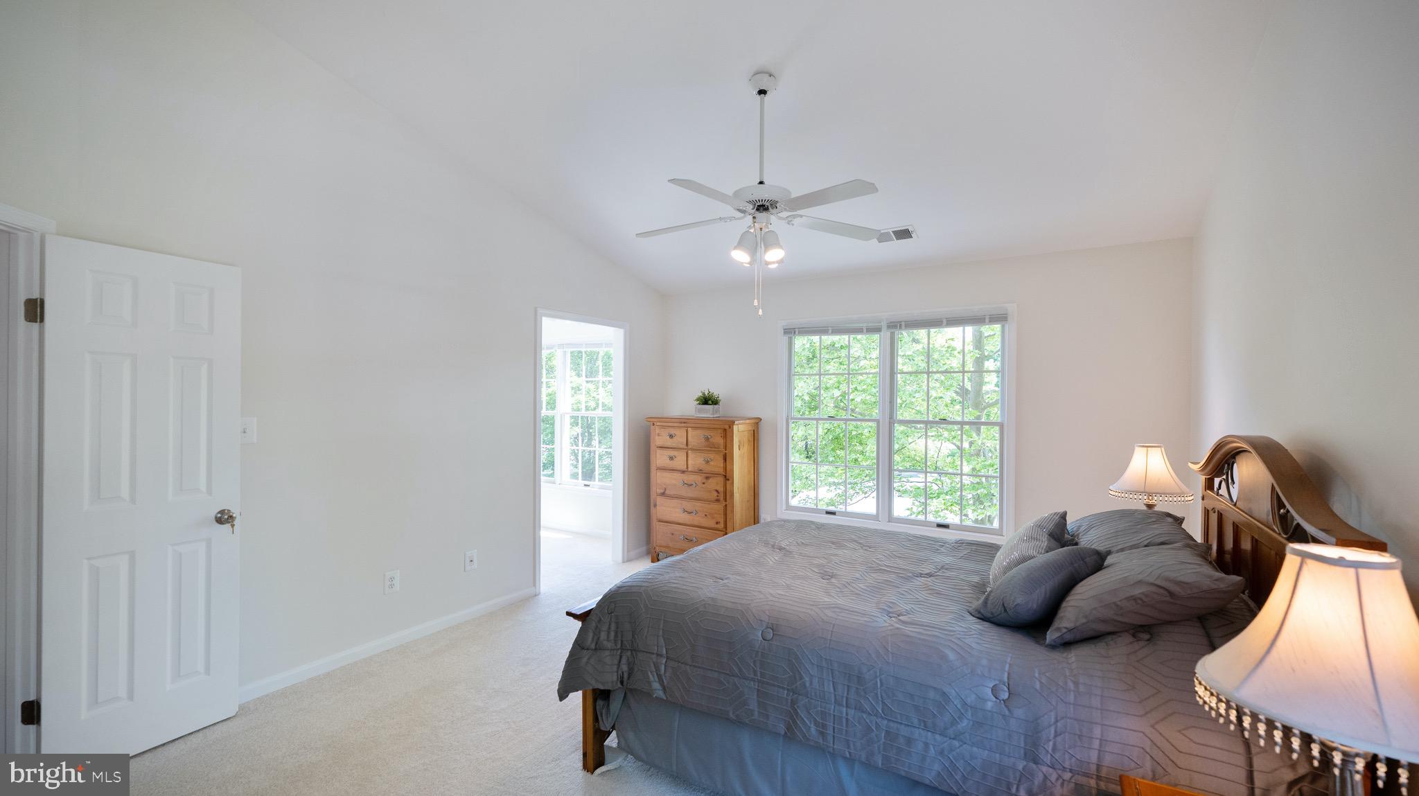 14016 Eternity Road Germantown, MD 20874 - Photo 16 of 36 Primary Bedroom