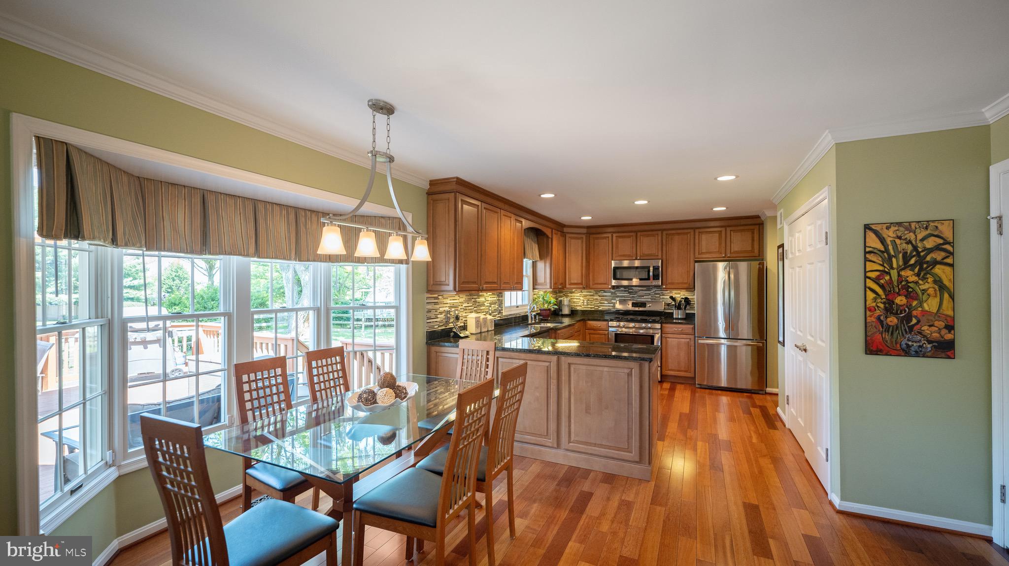 14016 Eternity Road Germantown, MD 20874 - Photo 10 of 36 Eat-in Kitchen