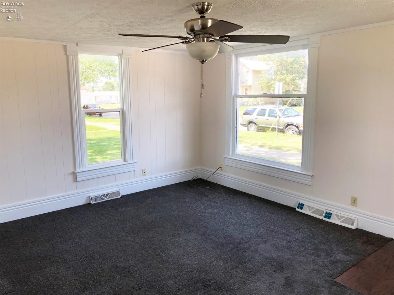 44 Spring Street Willard, OH 44890 - Photo 10 of 10 Gallery Image 10