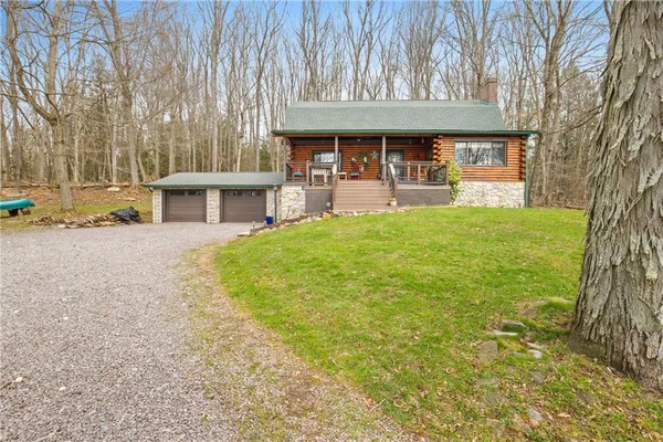 $550,000 | 1436 Peninsula Drive, Central City, PA 15926