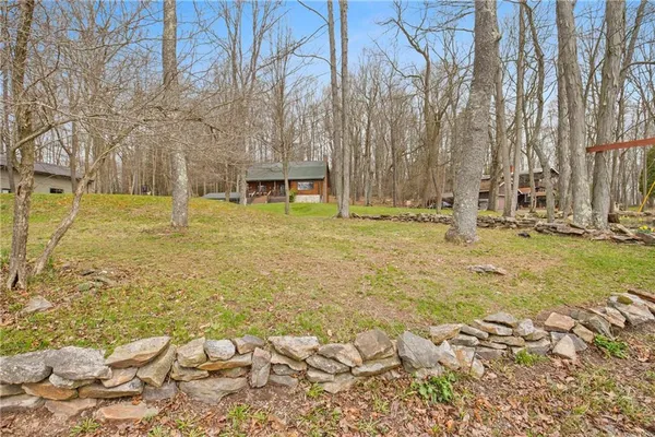 $550,000 | 1436 Peninsula Drive, Central City, PA 15926