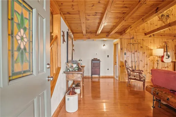 $550,000 | 1436 Peninsula Drive, Central City, PA 15926