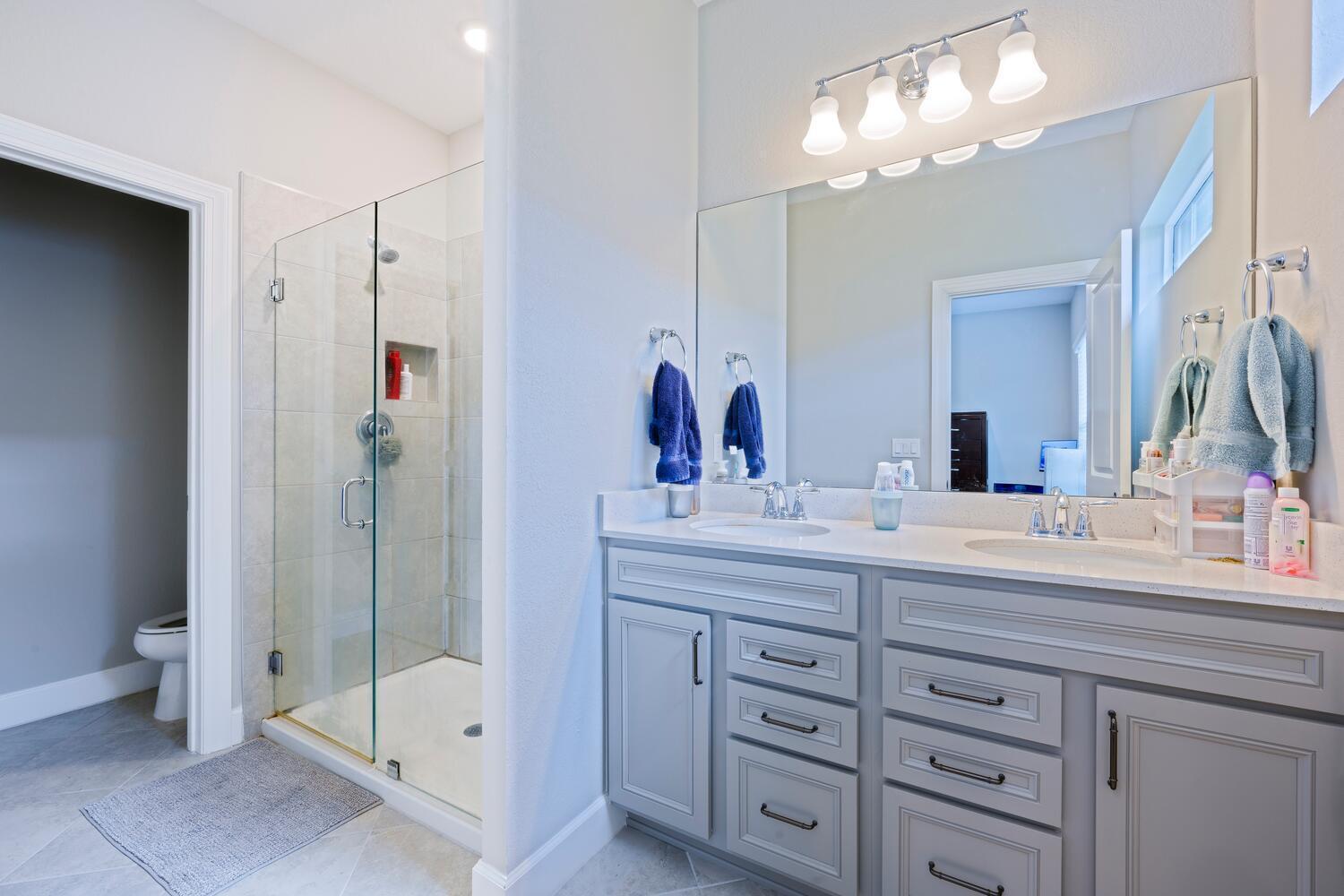1832 Southeast Roxy Way Stuart, FL 34996 - Photo 14 of 22 Master Bathroom