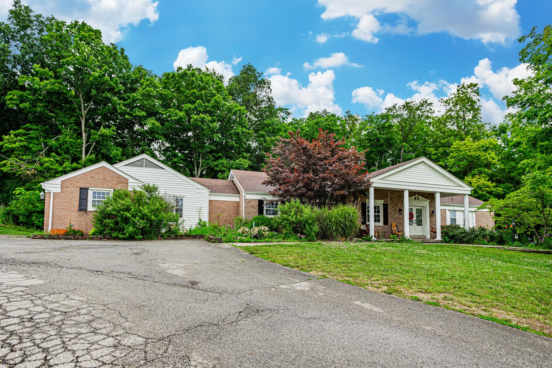 71 Mt Zion Road Northwest Lancaster, OH 43130 - Photo 2 of 110 71 Mt. Zion Rd 002