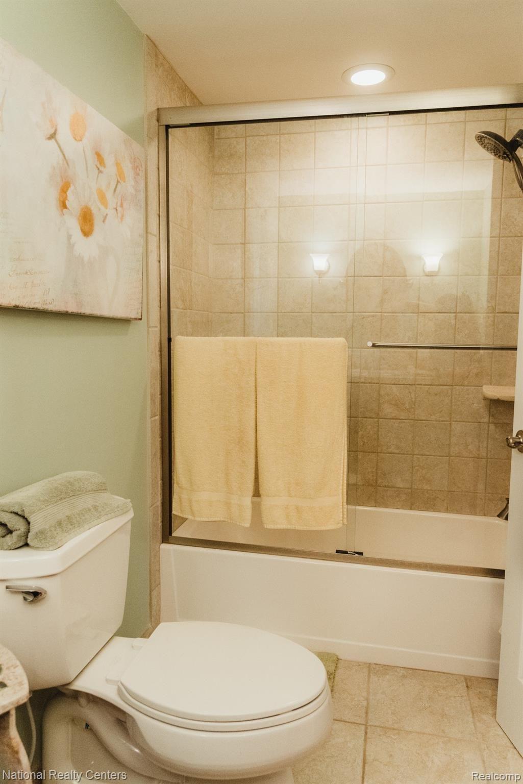 6159 Golf Club Road Howell, MI 48843 - Photo 10 of 32 gc4.jpg
