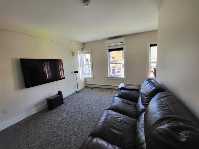 $1,195,000 | 192 Water Street, Hallowell, ME 04347