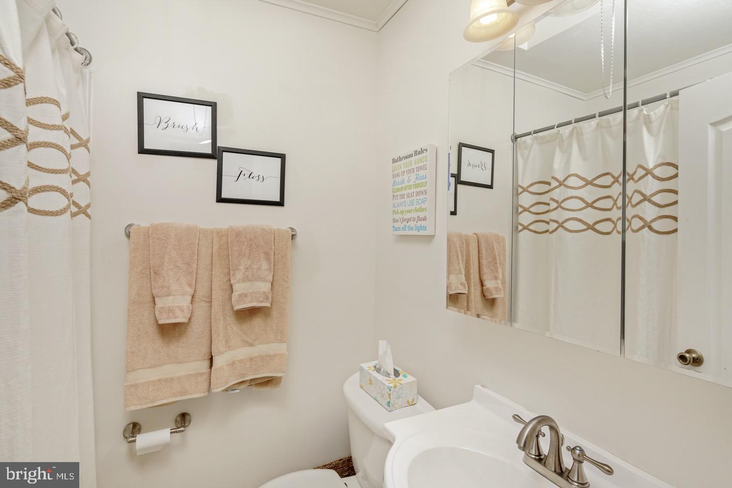 11812 Colman Road Philadelphia, PA 19154 - Photo 14 of 26 Gallery Image 14
