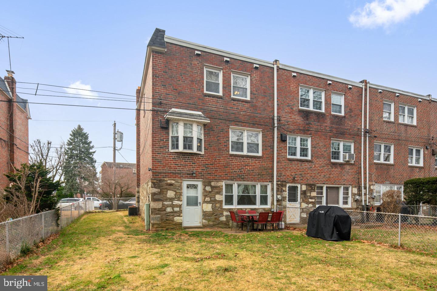 11812 Colman Road Philadelphia, PA 19154 - Photo 24 of 26 Gallery Image 24