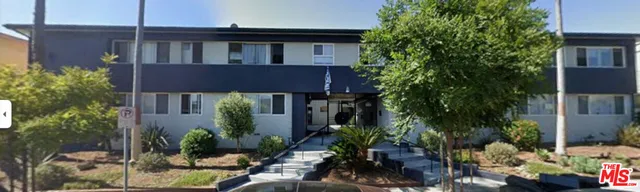 $1,995 | 4800 August Street, Unit 12, Los Angeles, CA 90008