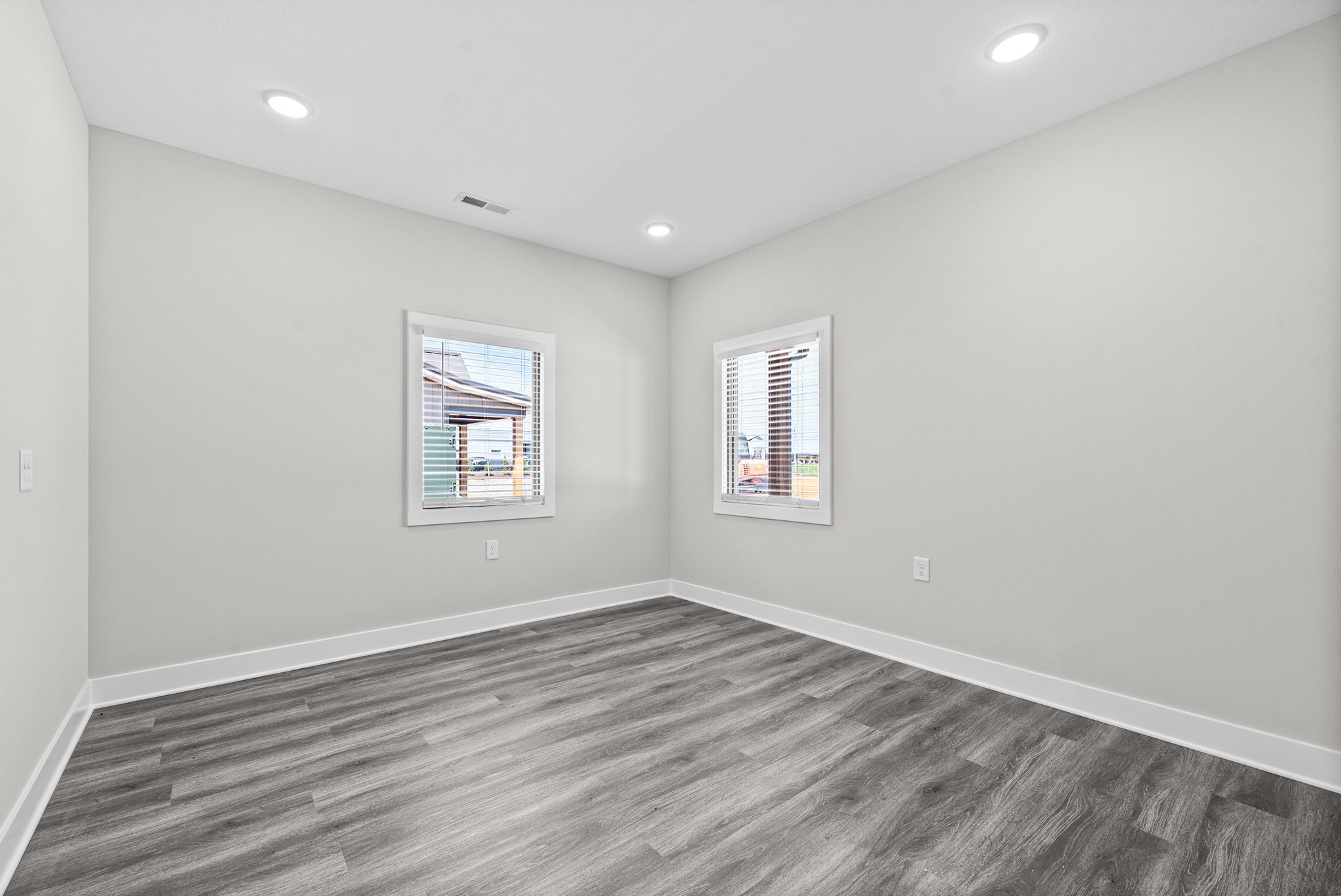 2510 Pea Ridge Road Clarksville, TN 37040 - Photo 34 of 40 a view of empty room with wooden floor and fan