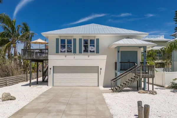 a view of house with outdoor space
