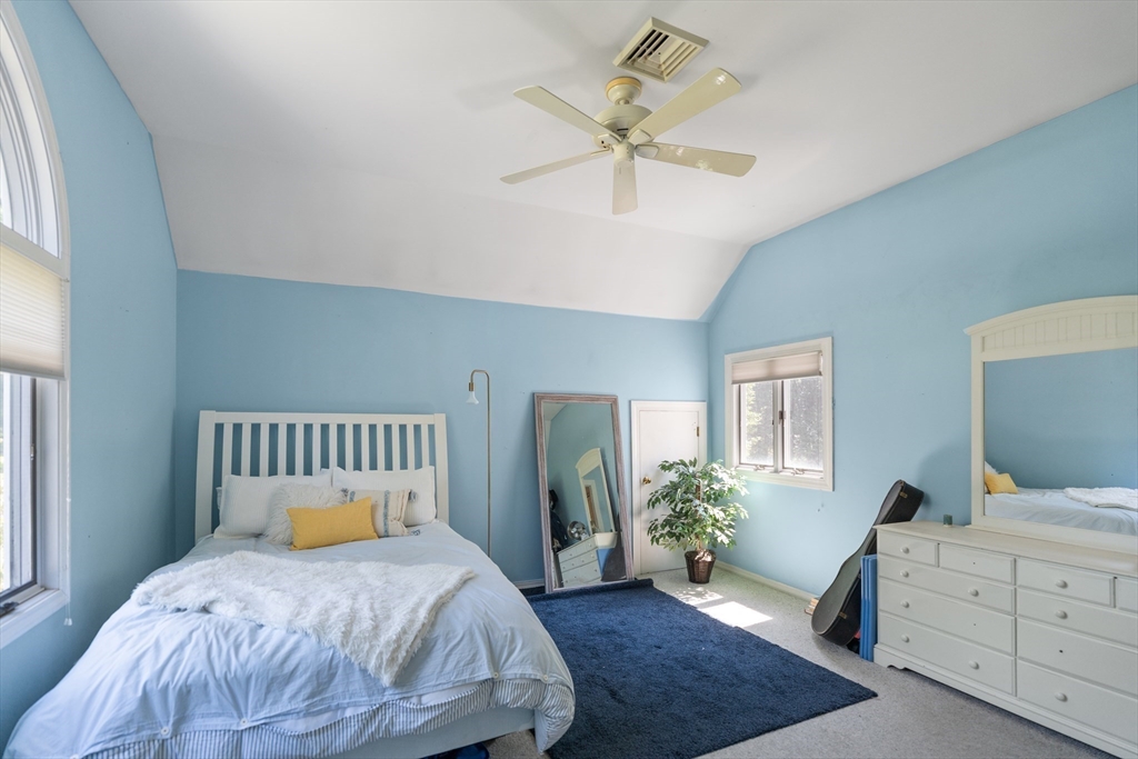39 Stuart Road Rochester, MA 02770 - Photo 22 of 32 Gallery Image 22
