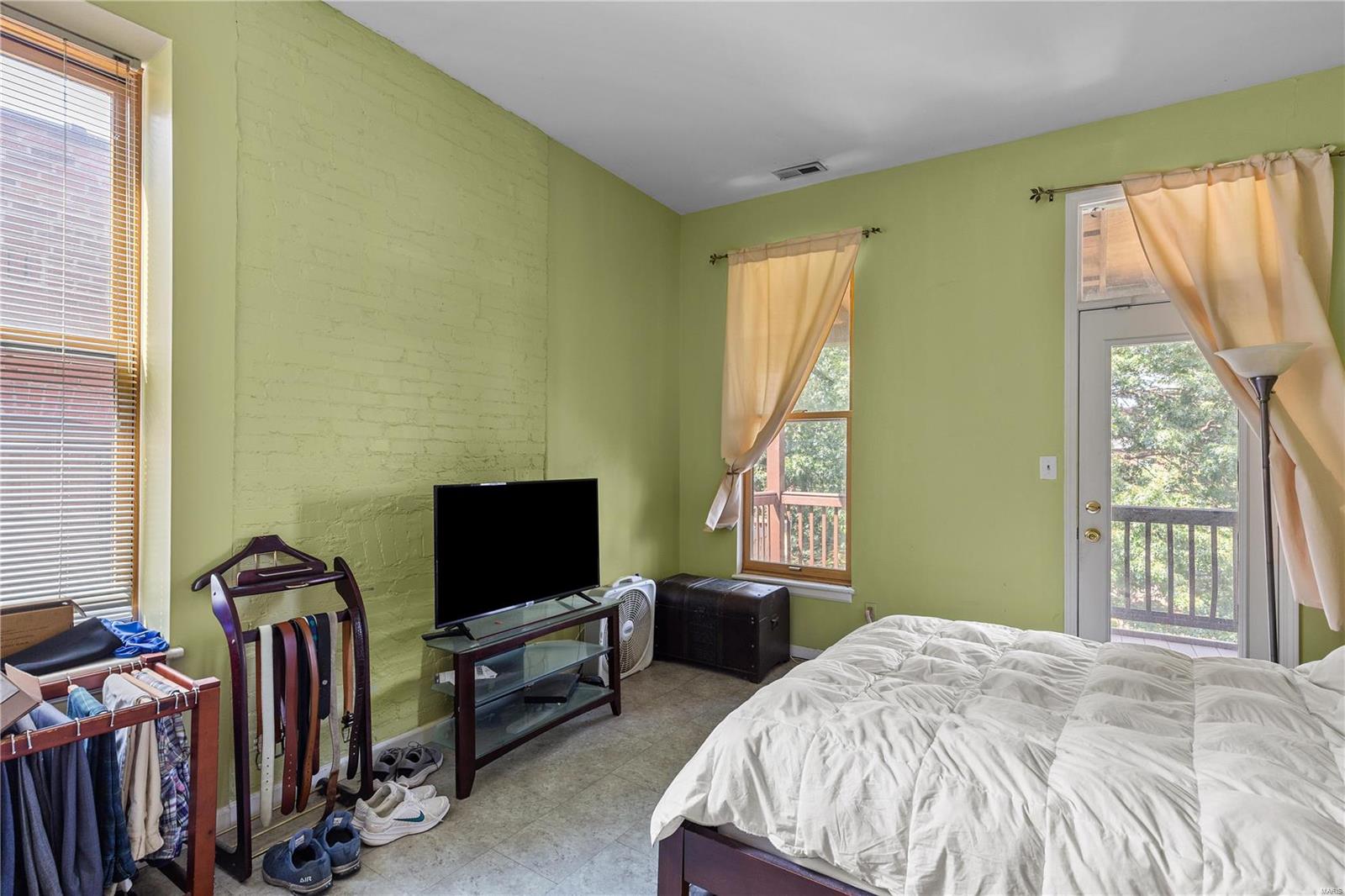 2011 Rutger Street St. Louis, MO 63104 - Photo 22 of 31