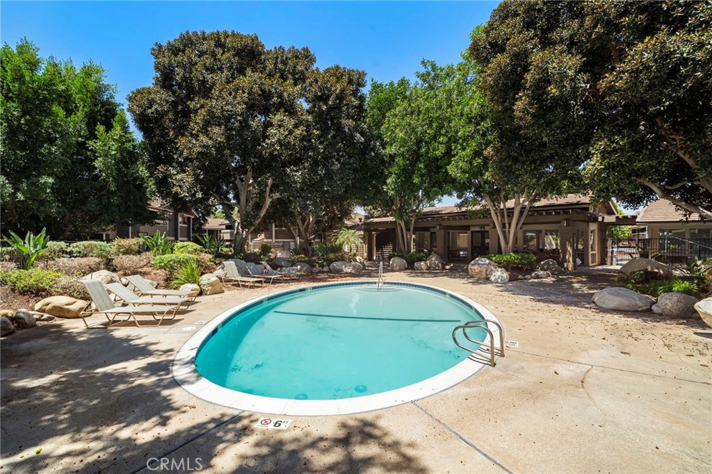63 Streamwood Irvine, CA 92620 - Photo 29 of 36 Community pool