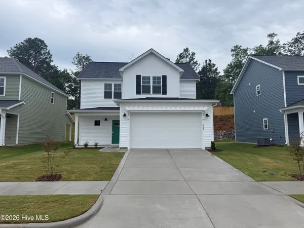 $379,900 | 660 Chambers Drive, Southern Pines, NC 28387