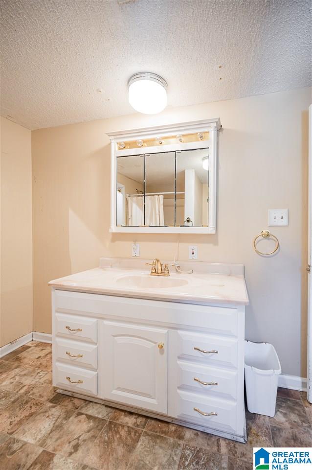 145 Garner Road Trussville, AL 35173 - Photo 25 of 36 Gallery Image 25