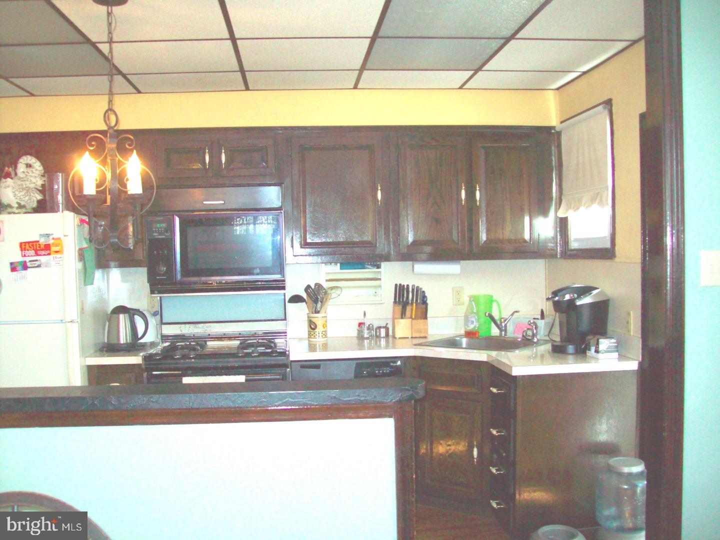 345 Sagamore Road Havertown, PA 19083 - Photo 15 of 24 Kitchen