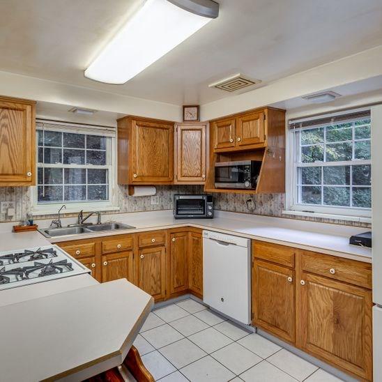 545 Wetzel Road Pittsburgh, PA 15209 - Photo 7 of 23