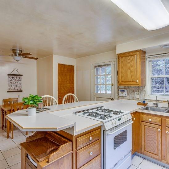 545 Wetzel Road Pittsburgh, PA 15209 - Photo 10 of 23