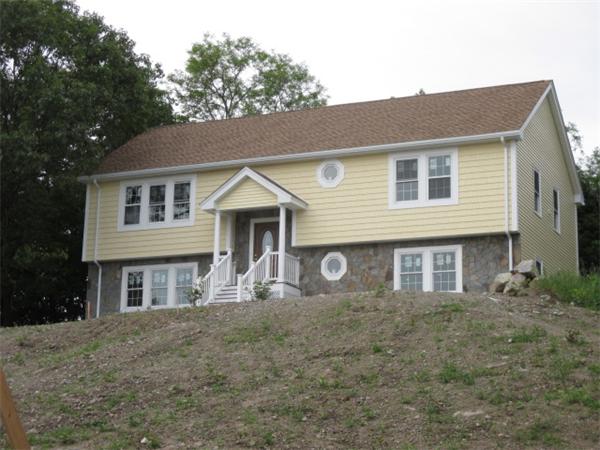 19 Wedgemere Road Malden, MA 02148 - Photo 1 of 1 Gallery Image 1