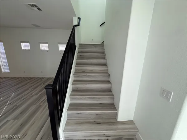 $3,000 | 5568 Jelsma Avenue, Las Vegas, NV 89141