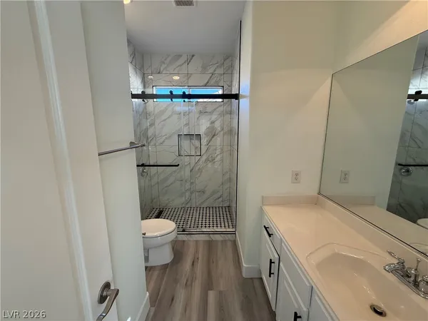 $3,000 | 5568 Jelsma Avenue, Las Vegas, NV 89141