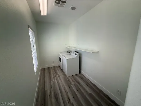 $3,000 | 5568 Jelsma Avenue, Las Vegas, NV 89141