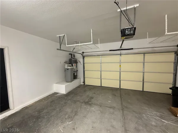 $3,000 | 5568 Jelsma Avenue, Las Vegas, NV 89141