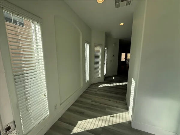 $3,000 | 5568 Jelsma Avenue, Las Vegas, NV 89141