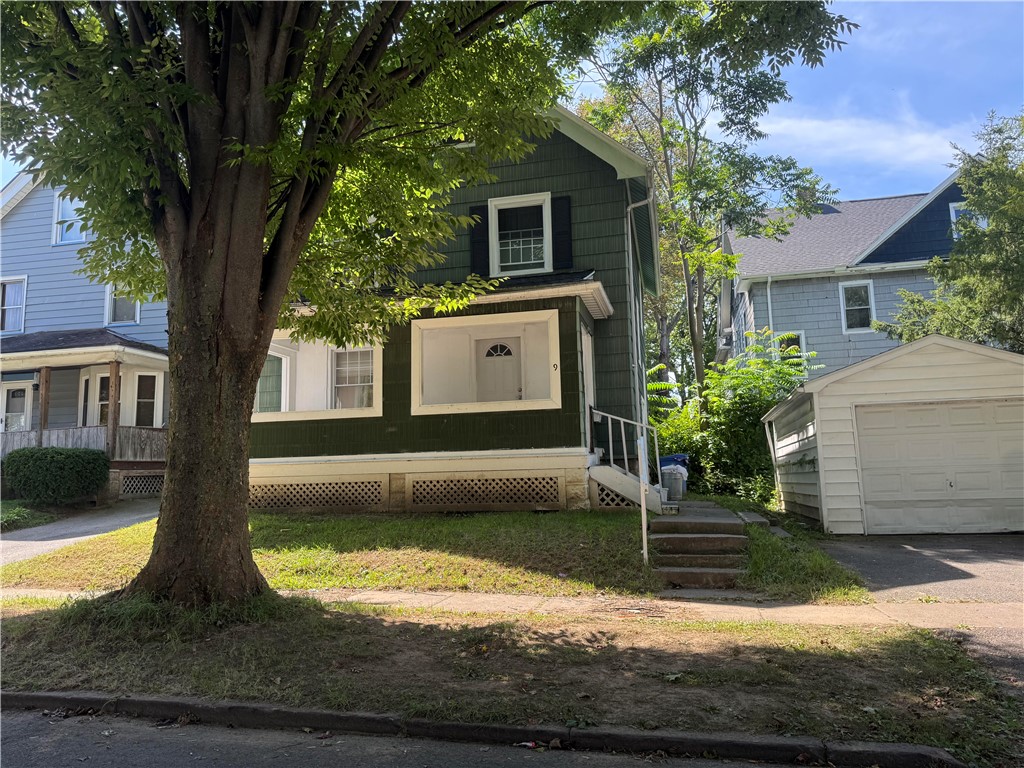 192 Morton Street Rochester, NY 14609 - Photo 2 of 12 9 Carthage