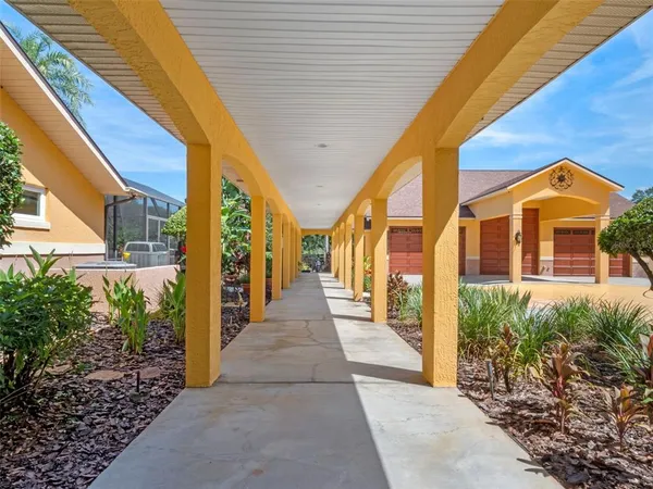 $1,675,000 | 32133 Wolfbranch Lane, Mount Dora, FL 32757