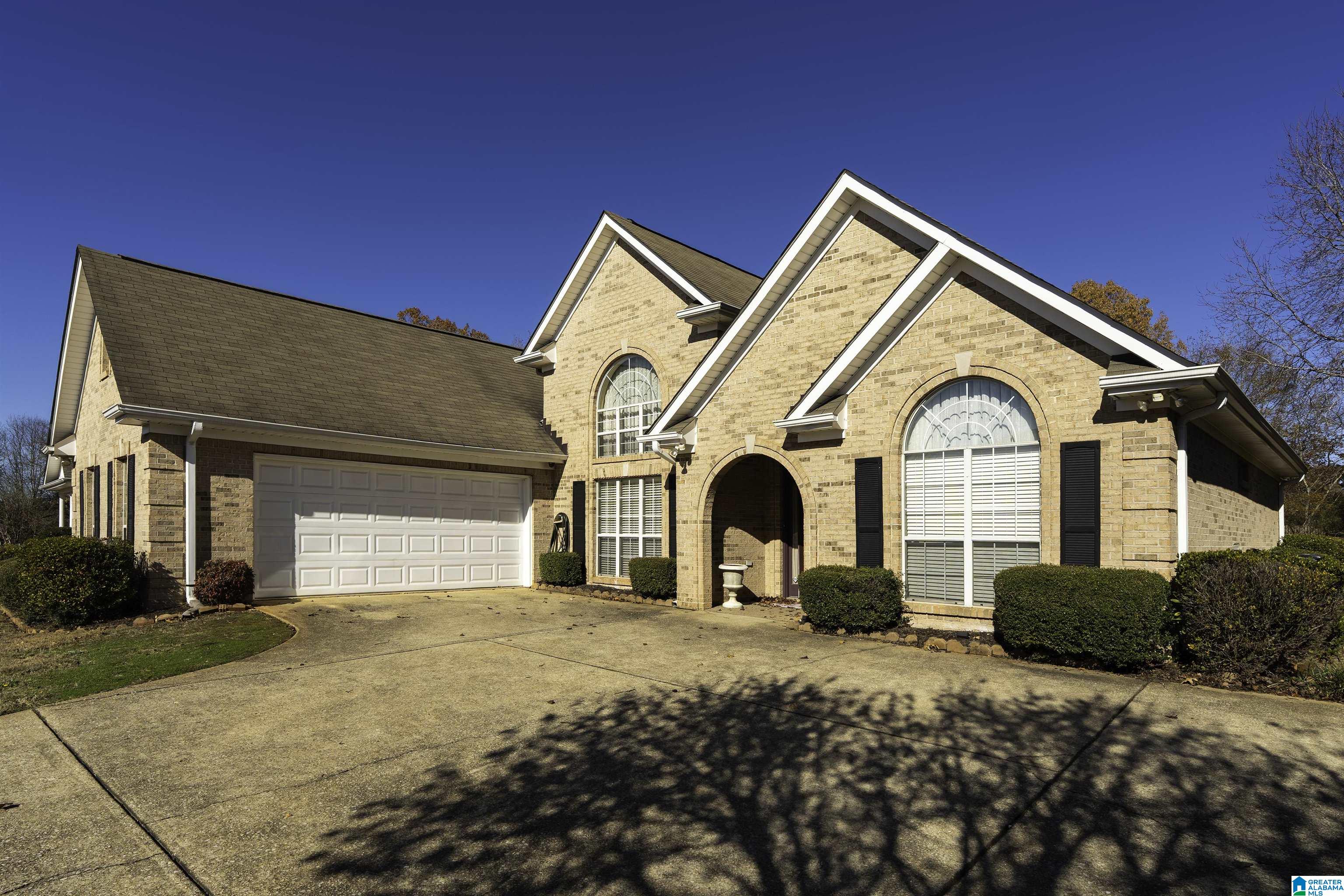 4333 Segars Cove Bessemer, AL 35022 - Photo 3 of 32